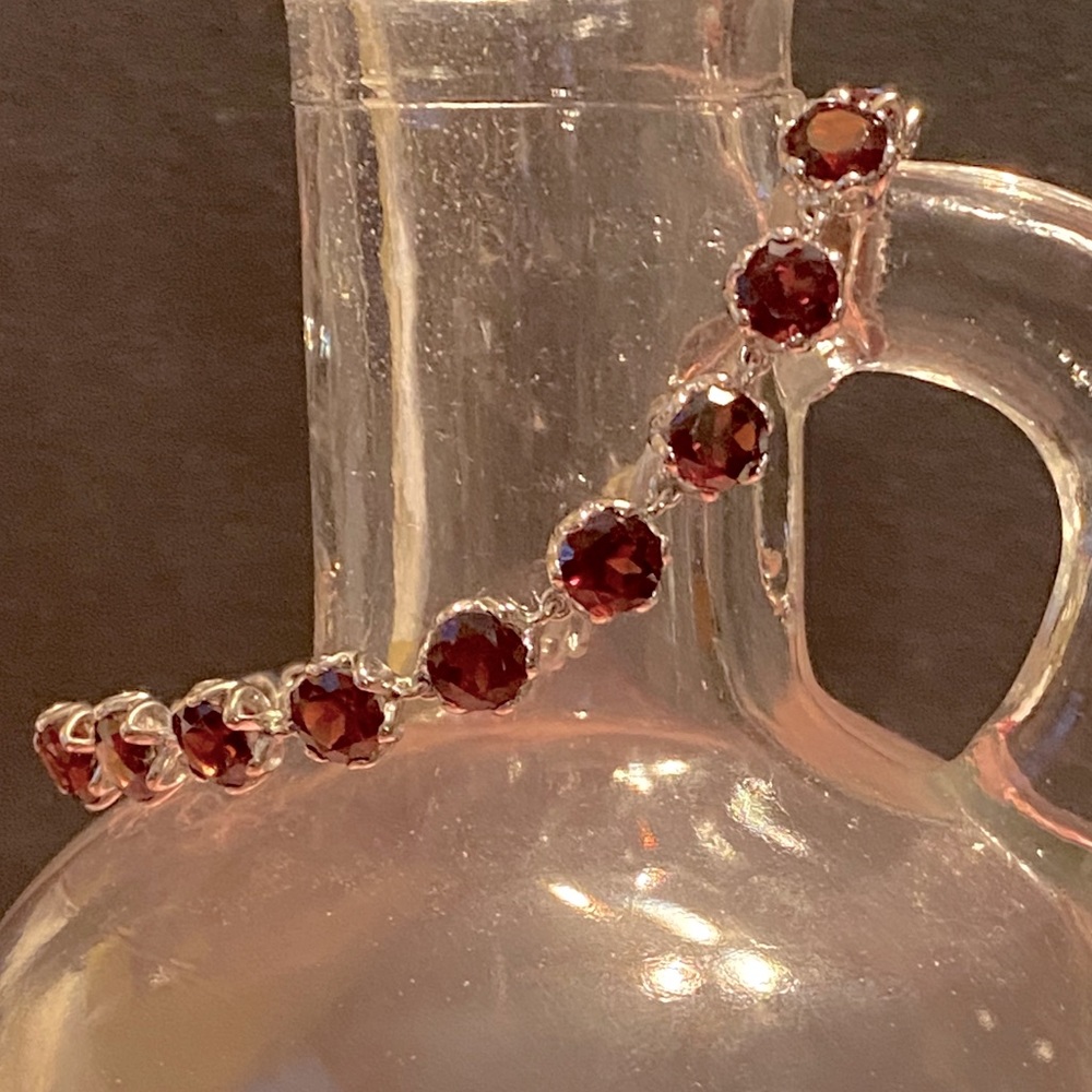 NWOT VERMELHO GARNET STERLING BRACELET